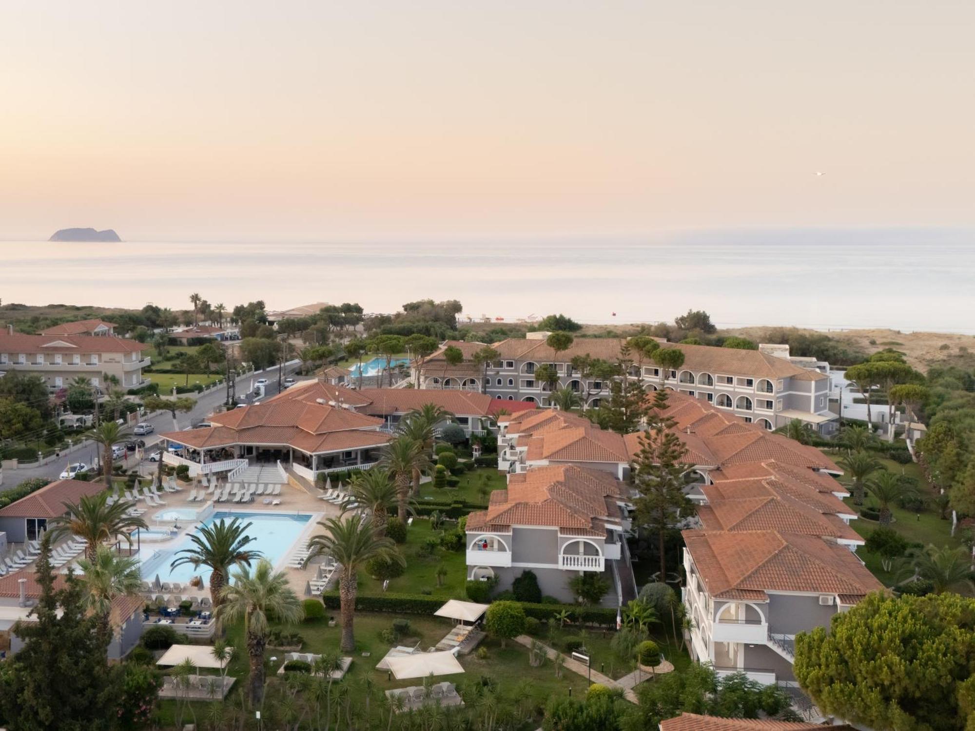 Golden Sun Hotel 4*